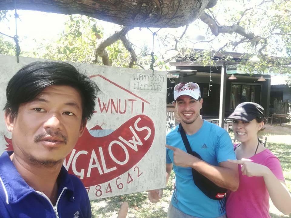 Cashew Nut Bungalow, Ko Mook Buitenkant foto